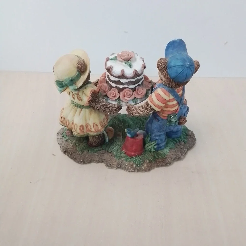 Fitz and Floyd Honeybourne Hollow You Take The Cake‎ Bears Figurine